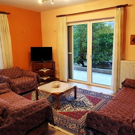 Apartamento Το Αλώνι Vlacherna Exterior foto